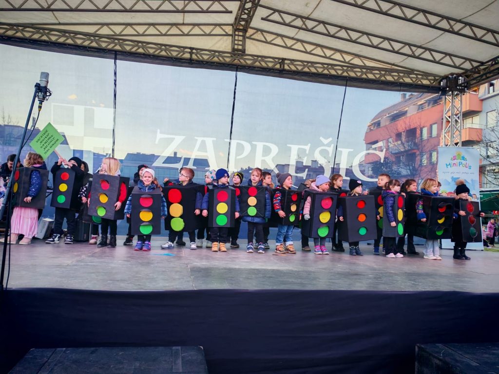 Maškare u skupini Kreativci PO Brdovec