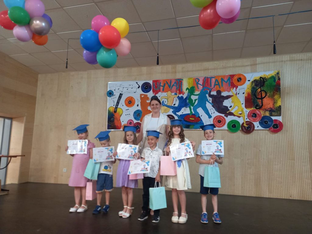 Završna priredba Štrumpfova - PO Novi Golubovec