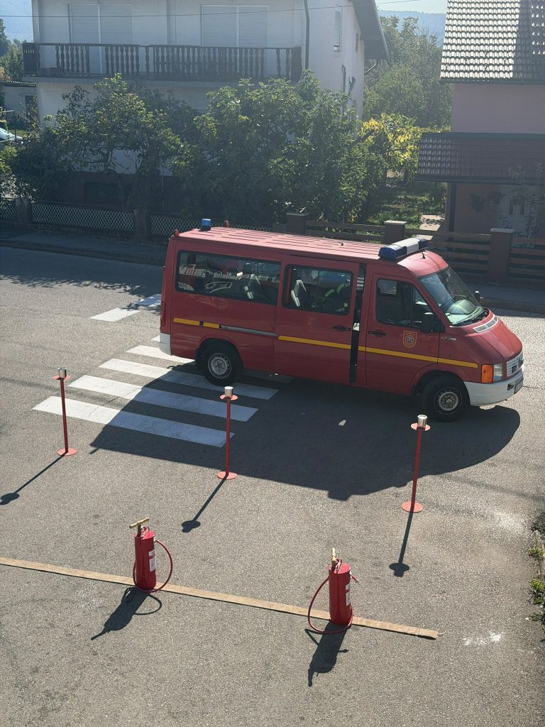 Posjet vatrogasaca u PO Brdovec